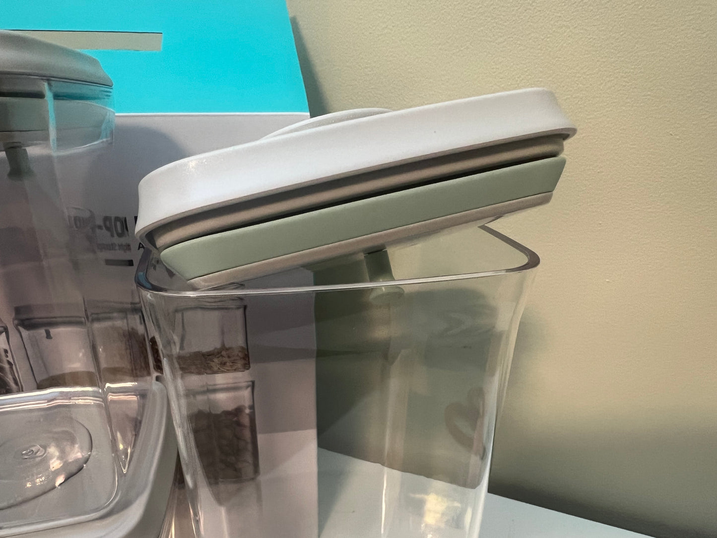 Airtight Container, 5 pcs set --Square, 500x1, 850x1,  900x1, 1500x1, 2500x1, Grey lid