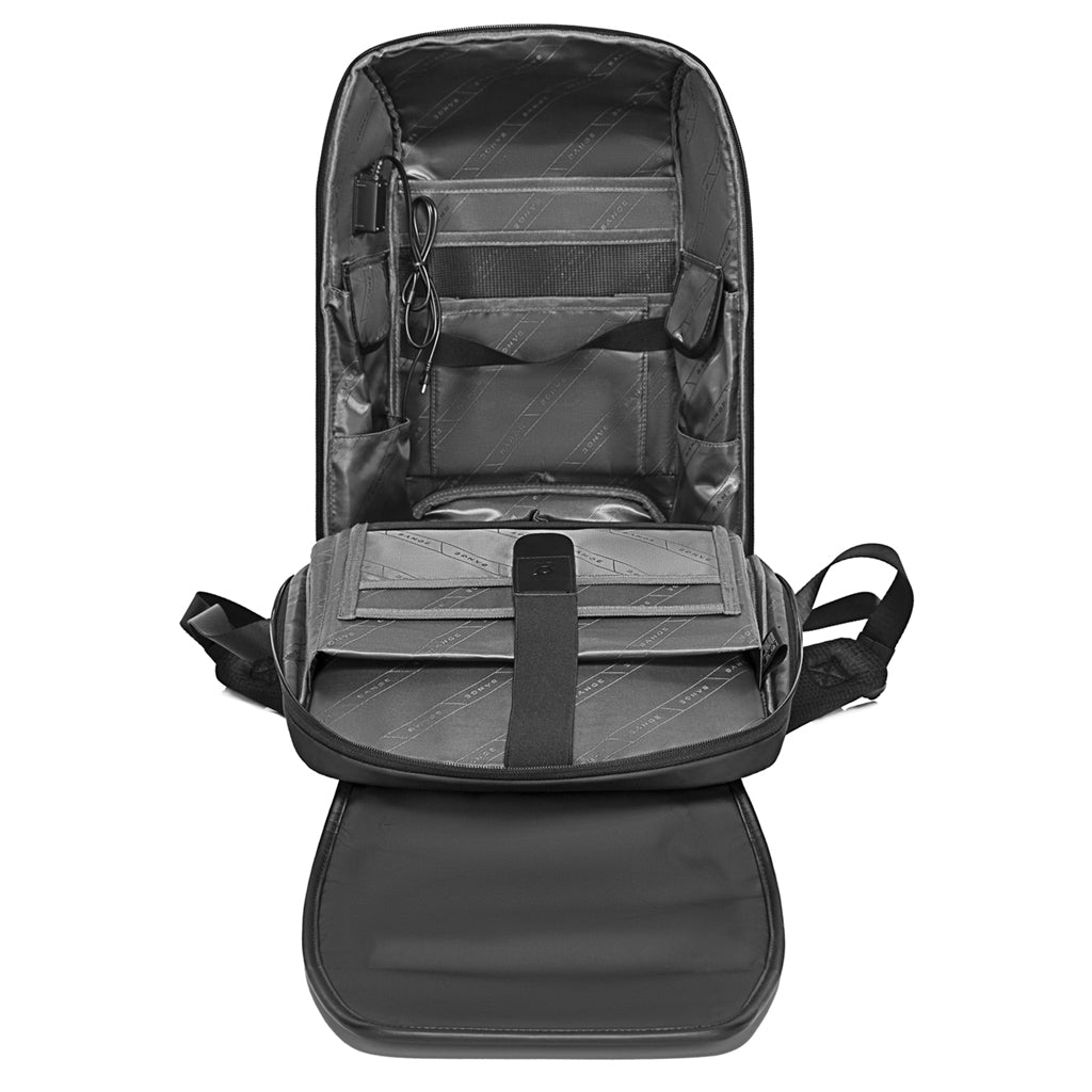 Spacious Interior for a Travel Lifestyle